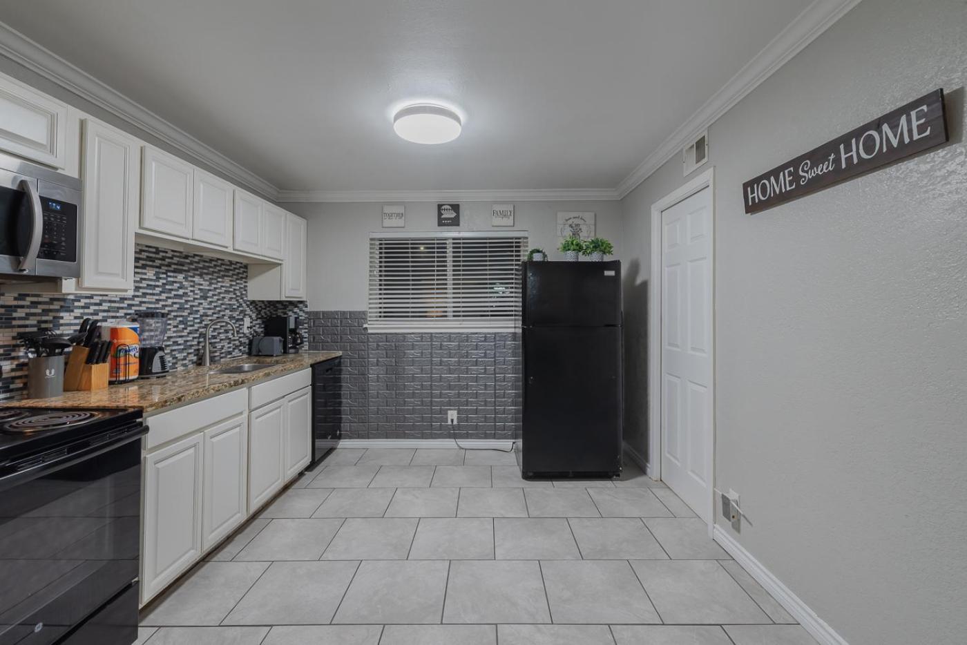 Beautiful Apartment At The Botanical Gardens #1 Сан Антонио Екстериор снимка